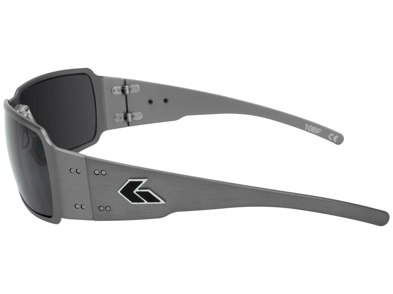 Gun Metal / Smoked Polarized